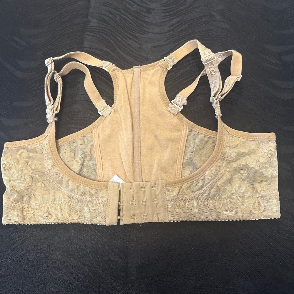 Cream Full Coverage Shapewear Bra with Racerback